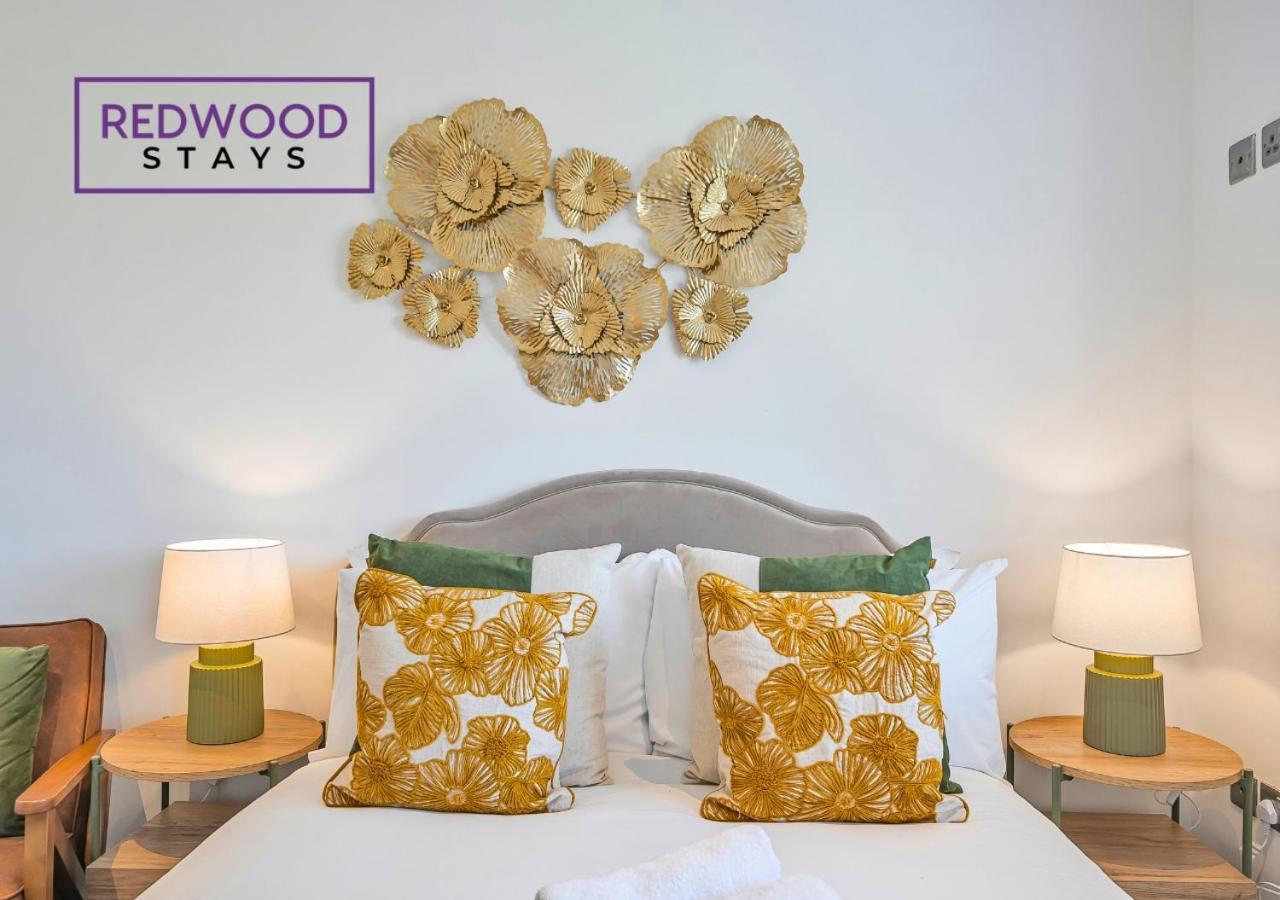 Modern Serviced Apartments For Contractors & Families With Free Parking, Wifi & Netflix By Redwood Stays Basingstoke Exterior foto